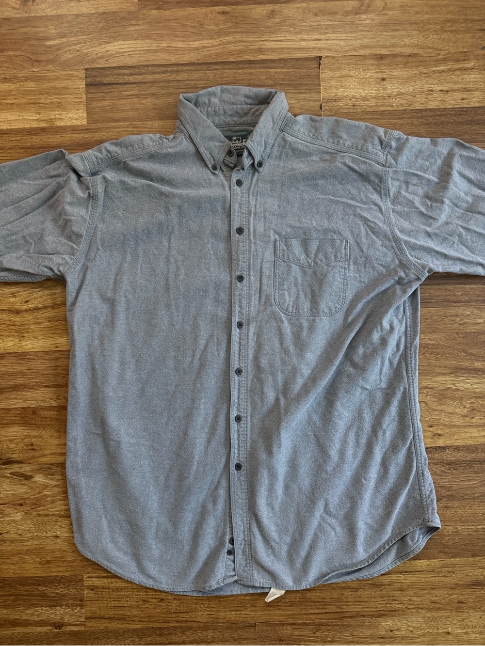Woolrich 90s Men's Light Gray/bule Button-Down long Sleeve Shirt